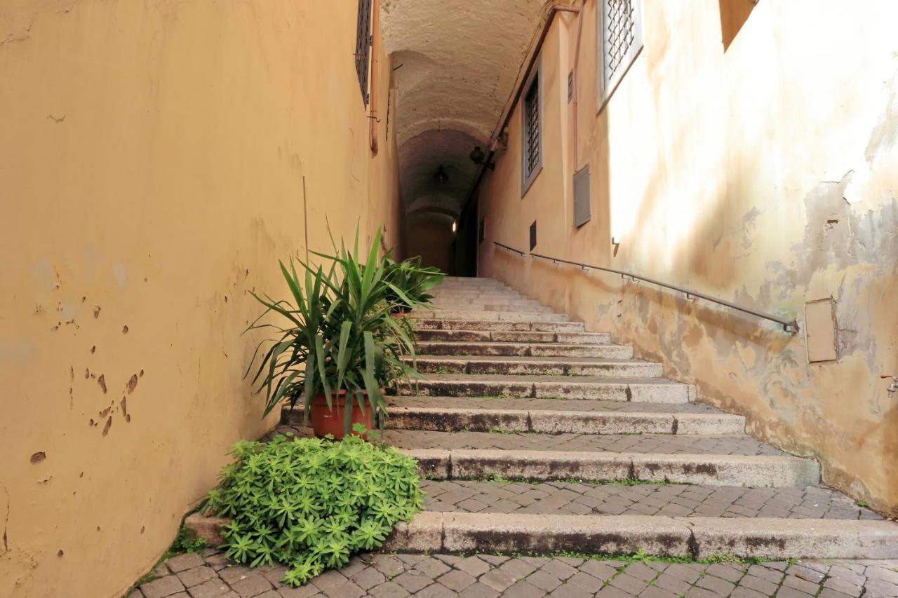 Monti Charming Apartment - Rome Short Let Service Exterior photo