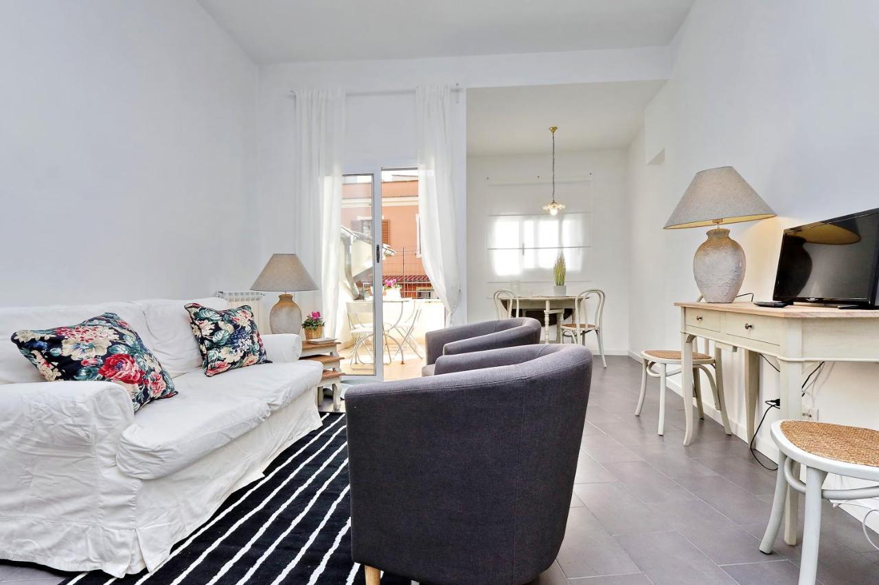 Monti Charming Apartment - Rome Short Let Service Exterior photo